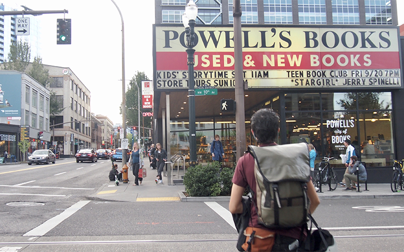 Powell's City of Books（パウエルズ・シティ・オブ・ ブックス）